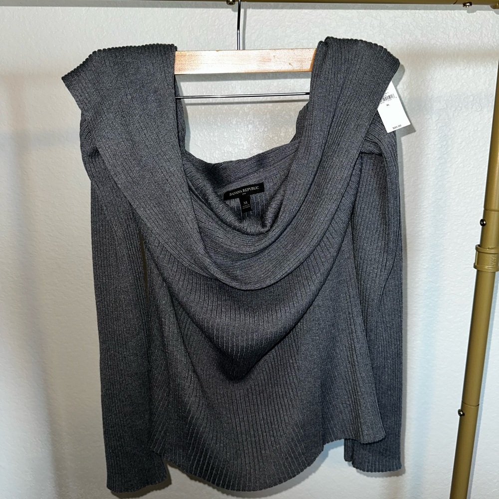 Banana Republic Factory Off-Shoulder Ribbed Sweater – XL – NWT